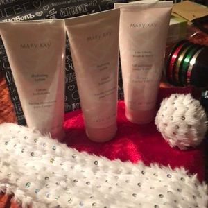 Mary Kay lotion sets